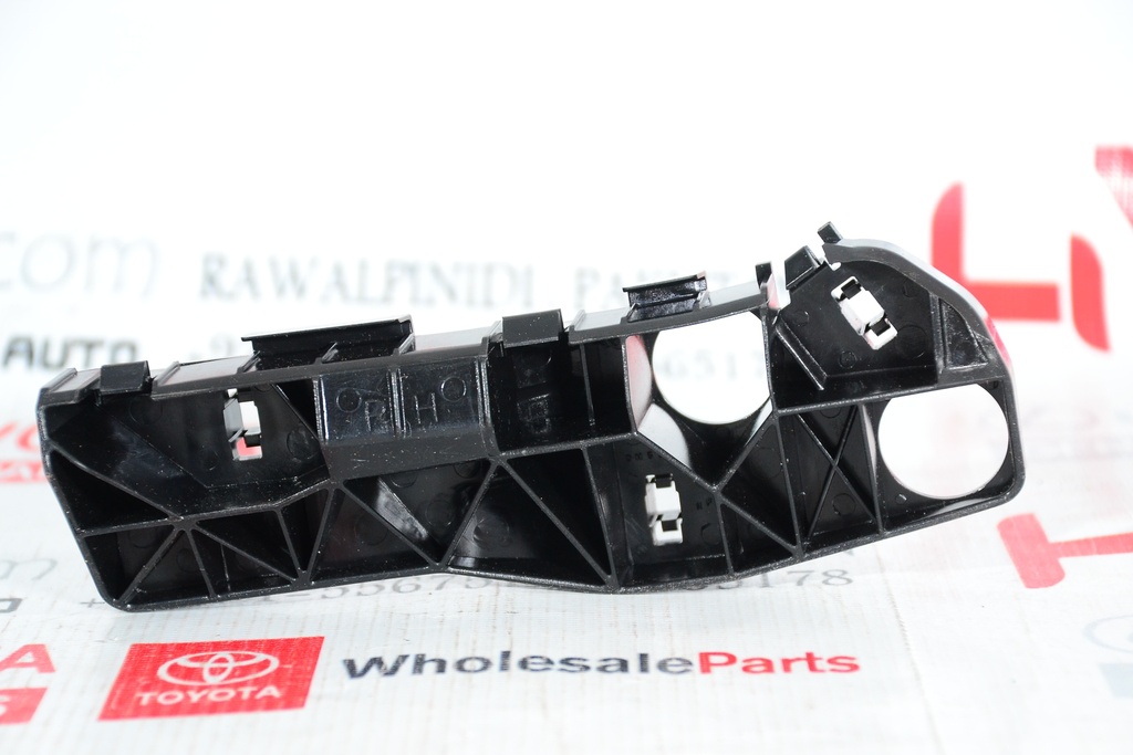 52535-22070 [BUMPER SPACER MARK 2 2003 RH]