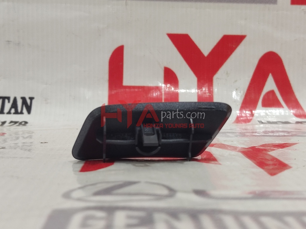 COVER, HEADLAMP WASHER, RH