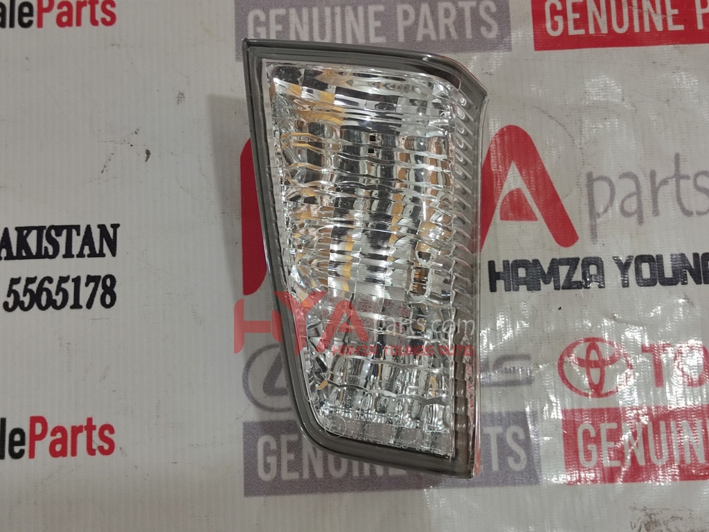 LENS &amp; BODY, BACK-UP LAMP LH