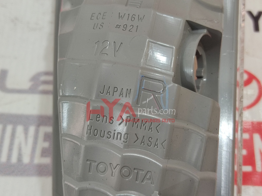 LENS &amp; BODY, BACK-UP LAMP RH