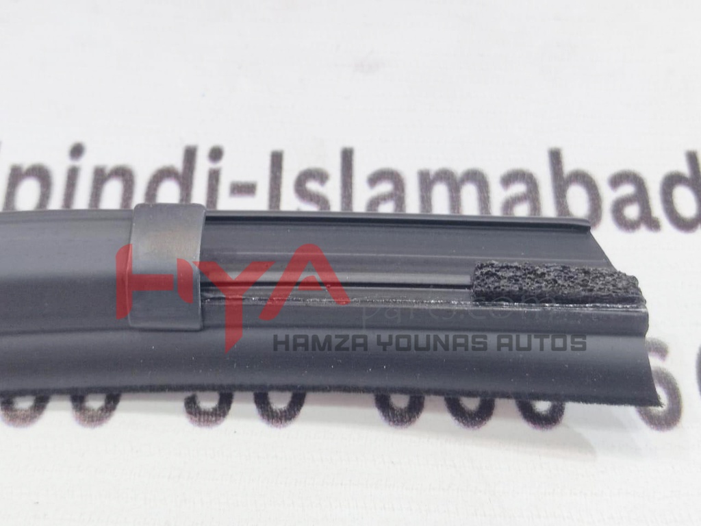 WEATHERSTRIP, REAR DOOR GLASS, OUTER