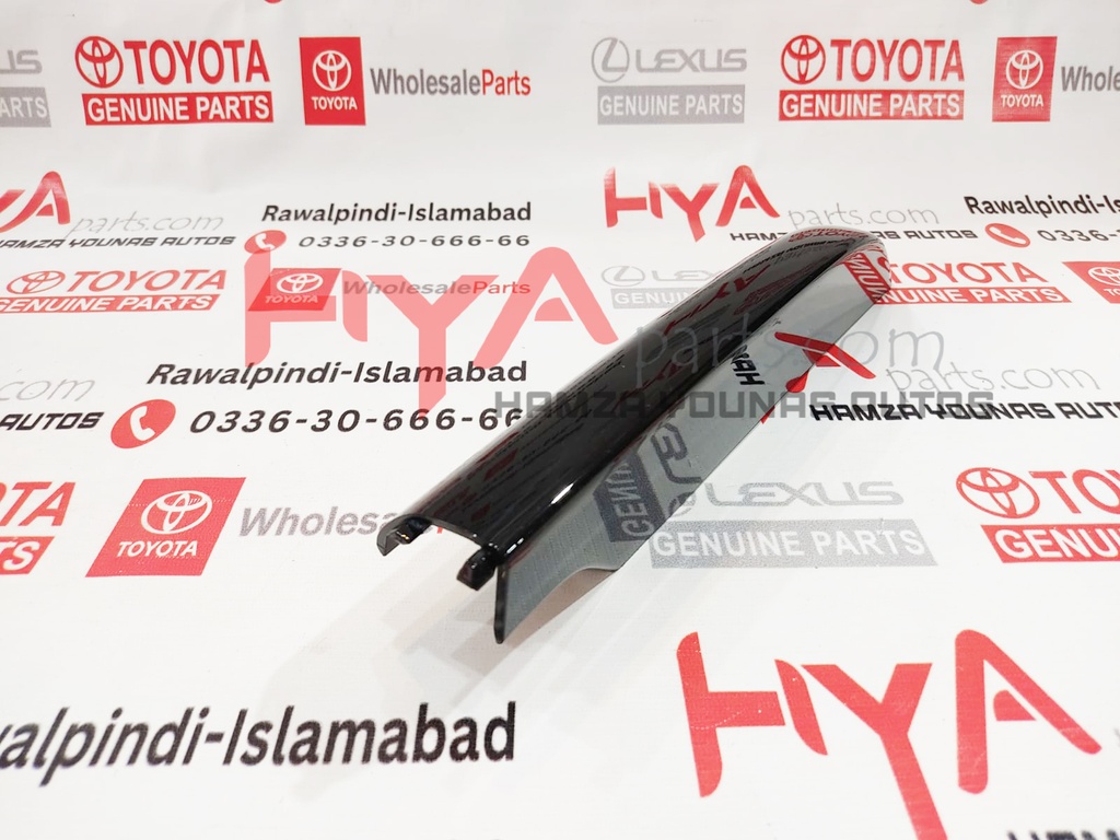 COVER, ROOF RACK LEG, REAR RH