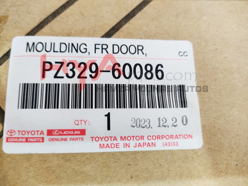 MOULDING, FR DOOR , LH LX 570