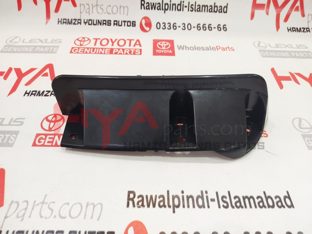 PAD, FRONT WHEEL OPENING EXTENSION, RH