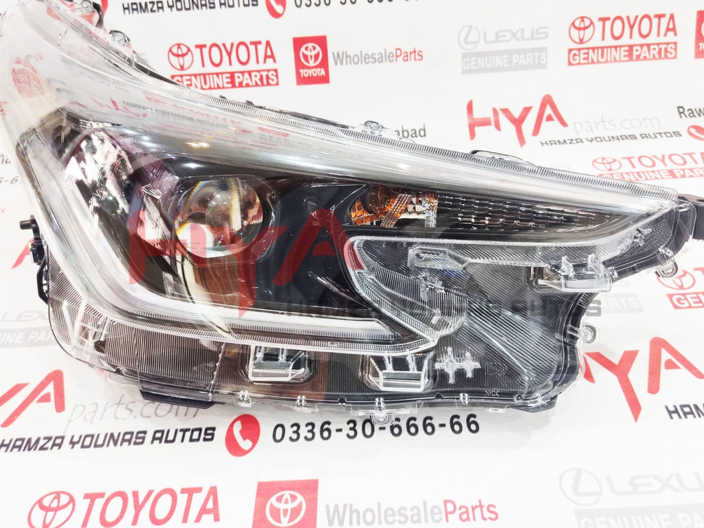 HEADLAMP ASSY,RH
