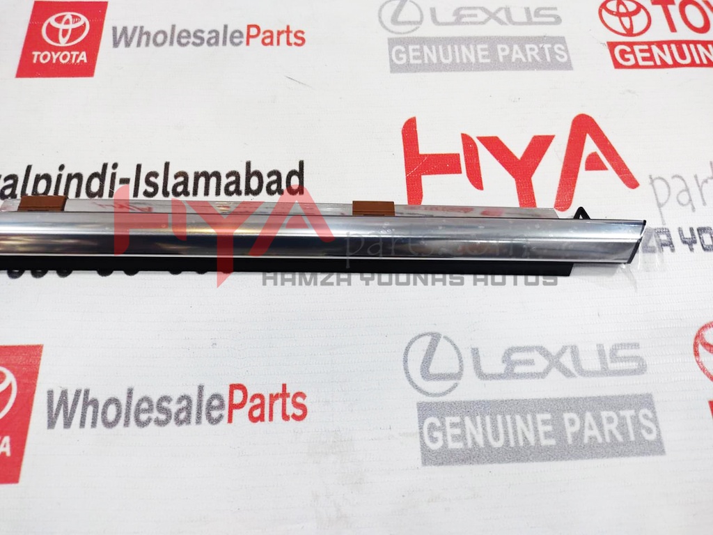 MOULDING ASSY, REAR DOOR BELT, RH