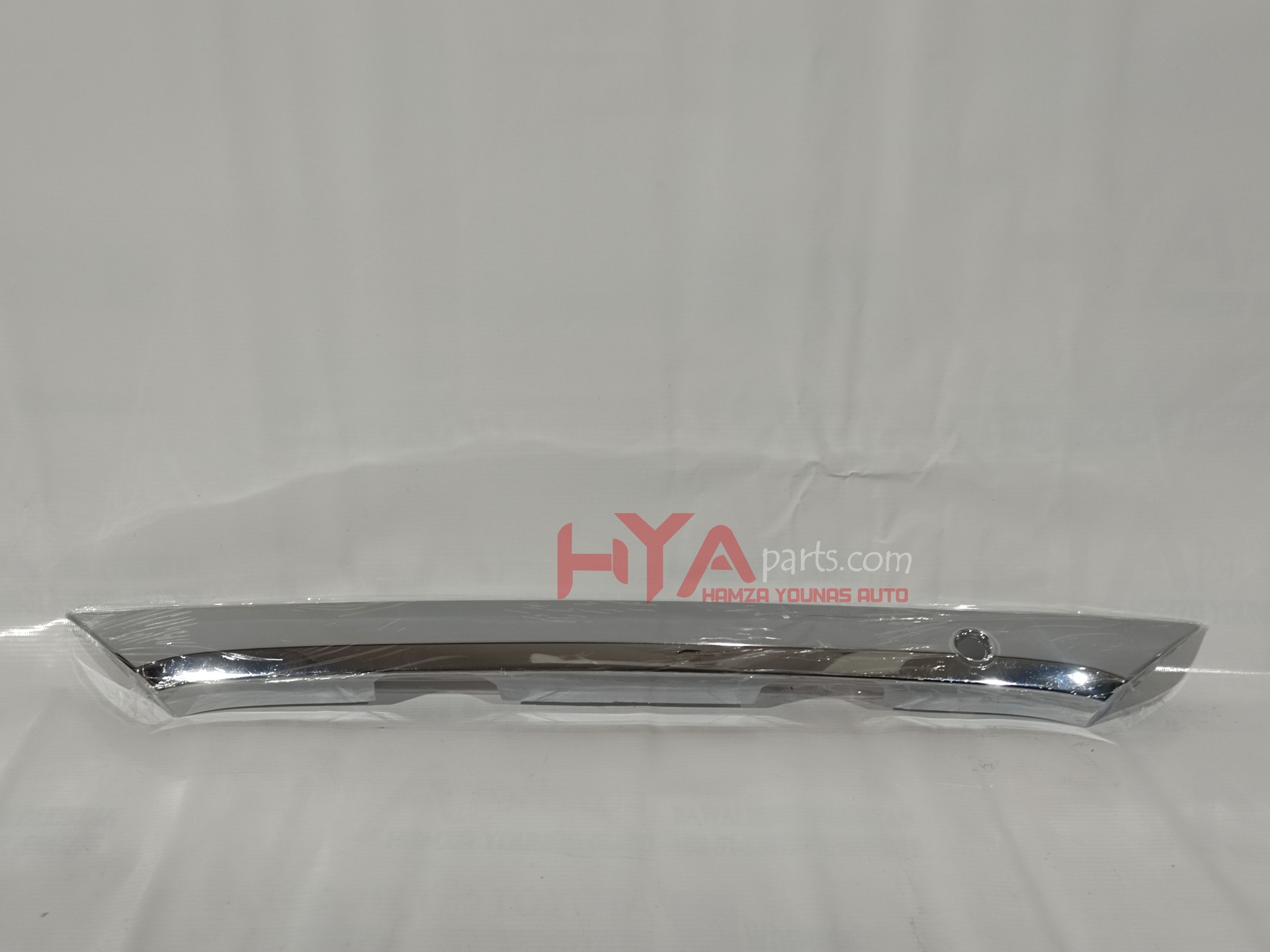 [76801-02E40-CH] GARNISH SUB-ASSY, BACK DOOR, OUTSIDE CHINA