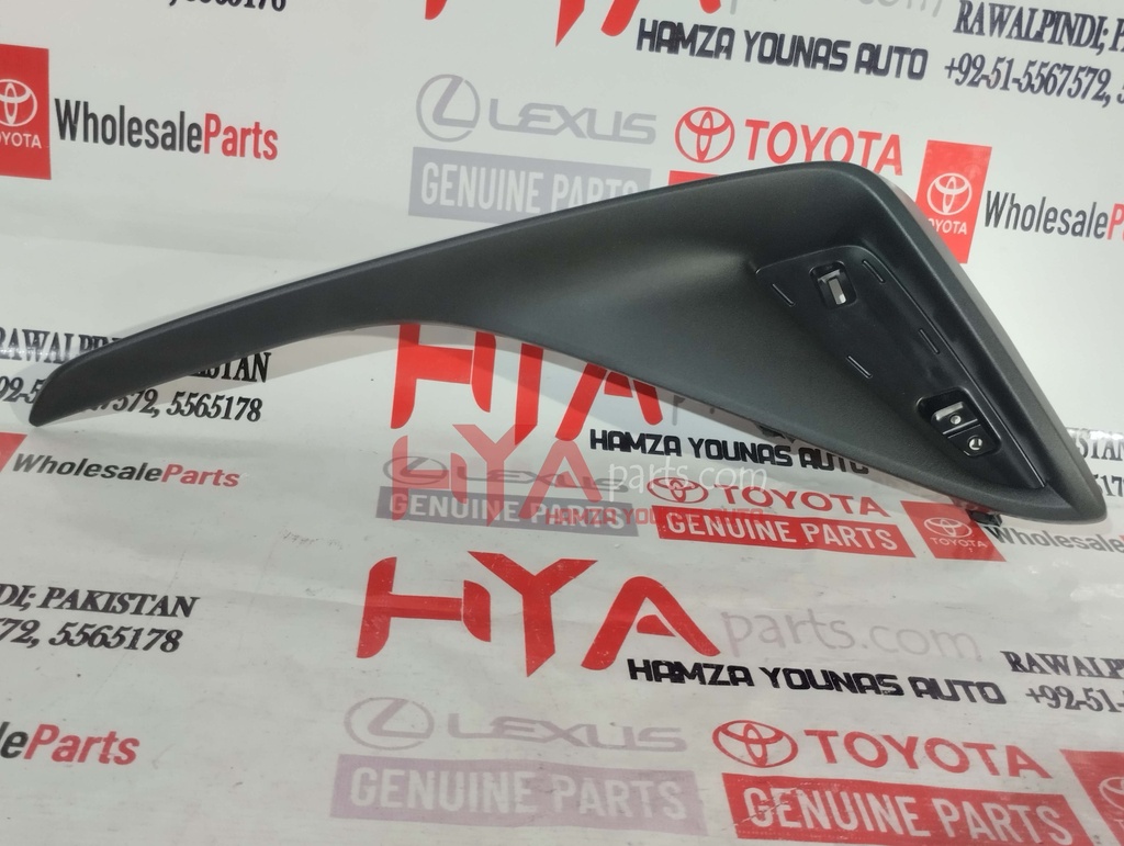 PLATE, REAR BUMPER, RH