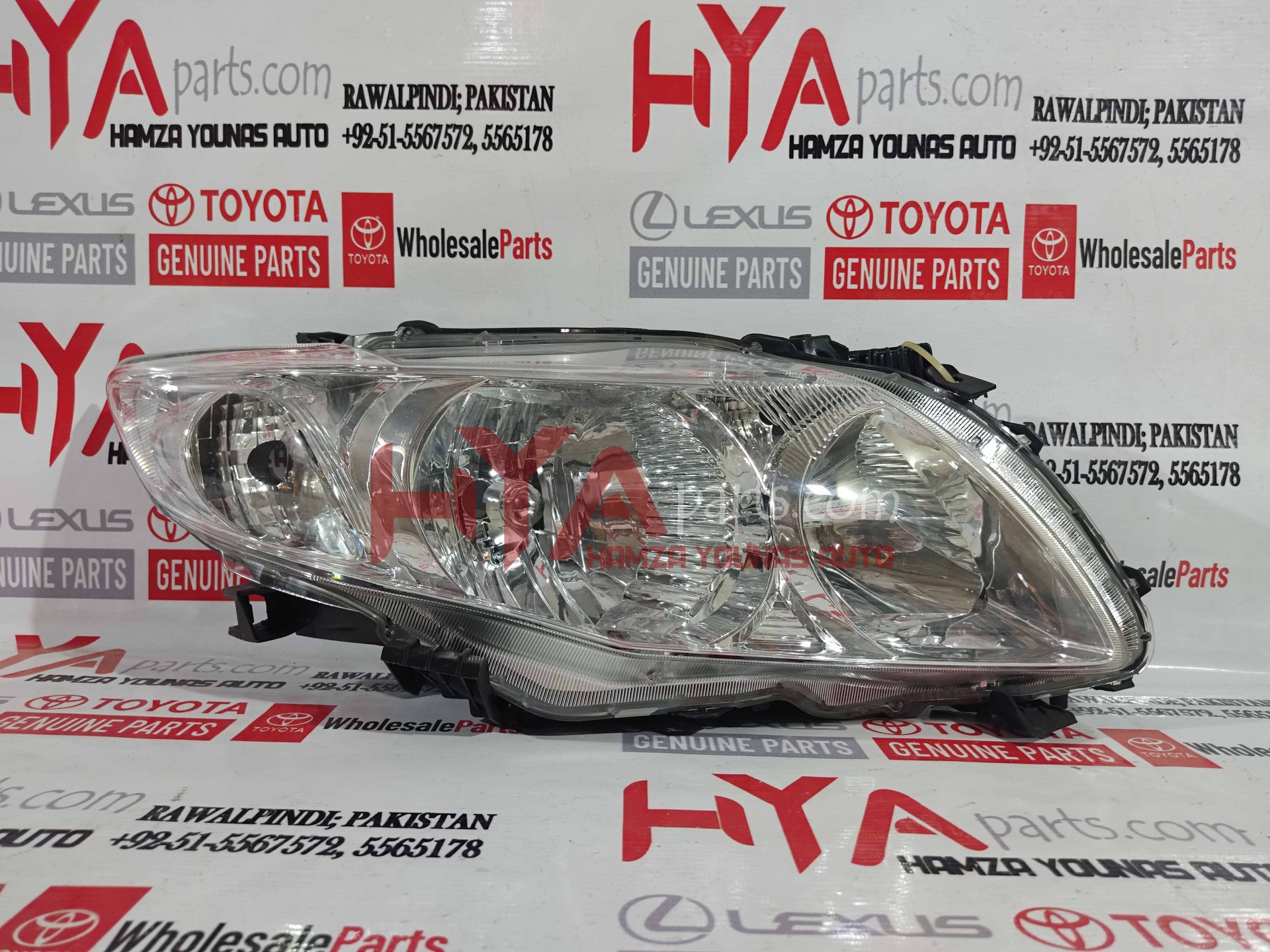 [81130-02720] UNIT ASSY, HEADLAMP, RH (HEAD LIGHT)