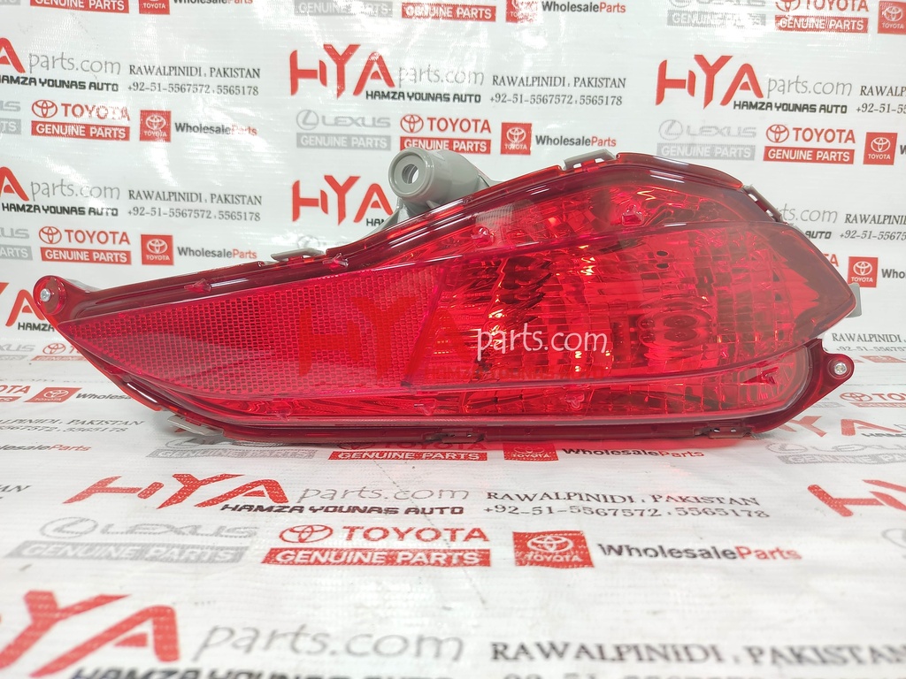 REFLECTOR ASSY, REFLEX, RH (REAR BUMPER REFLECTOR)