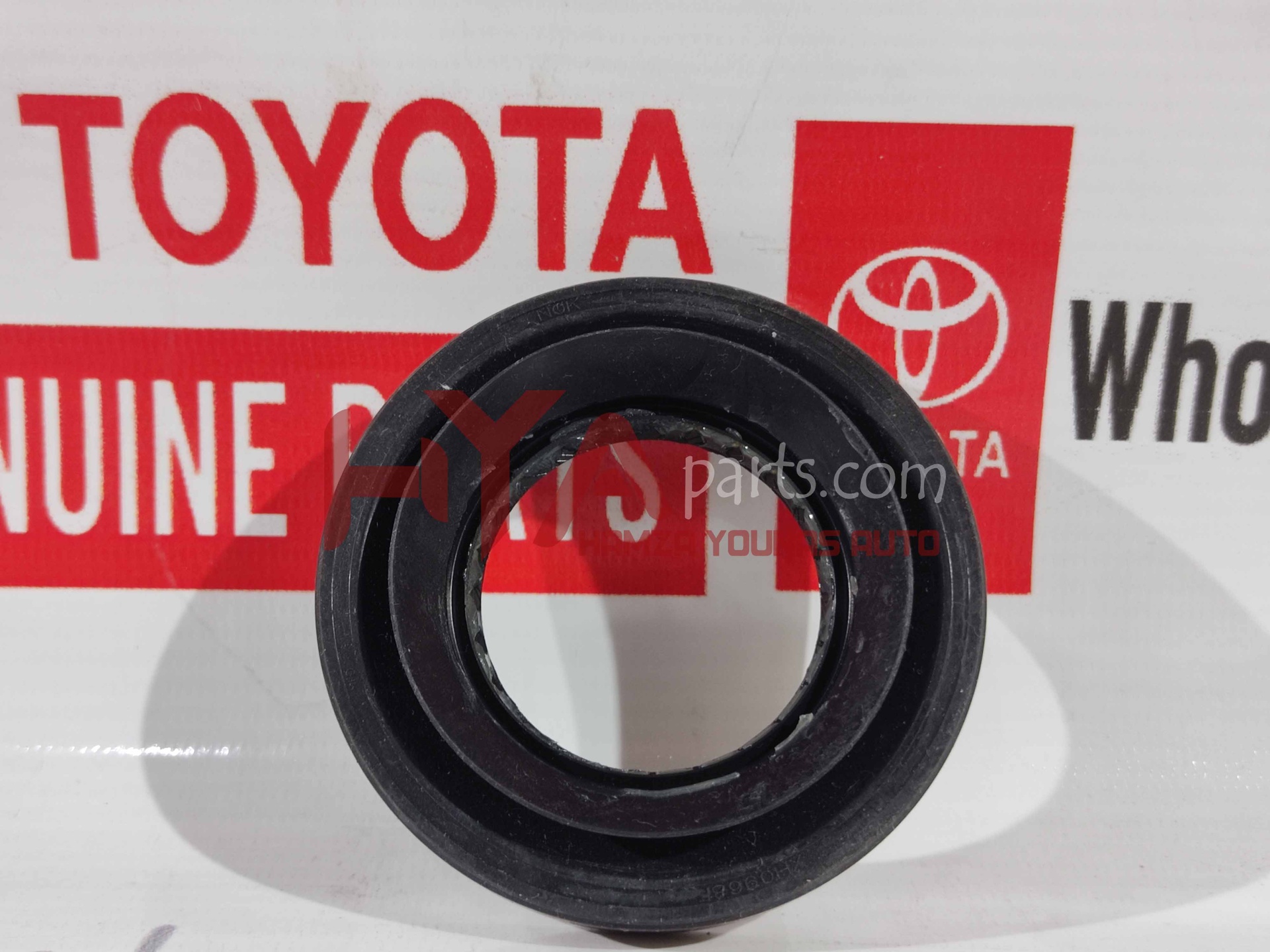 [90311-T0034] SEAL, OIL (FOR REAR DIFFERENTIAL CARRIER)