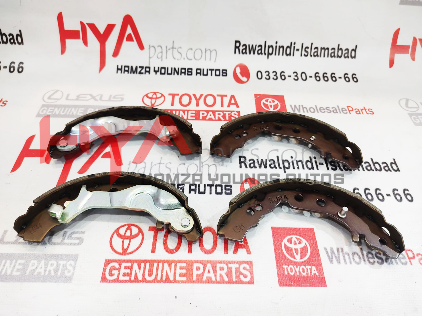 [04495-B1310] SHOE KIT, REAR BRAKE