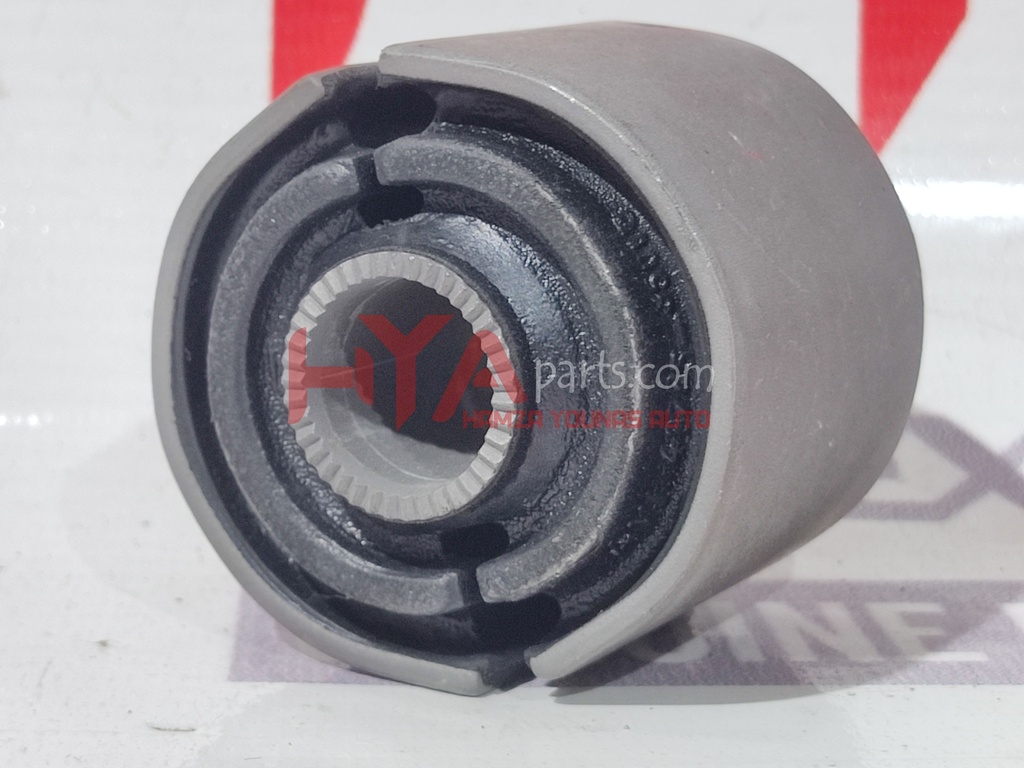 BUSH, REAR AXLE CARRIER, RH