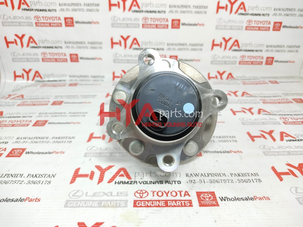HUB SUB-ASSY, FRONT AXLE, RH
