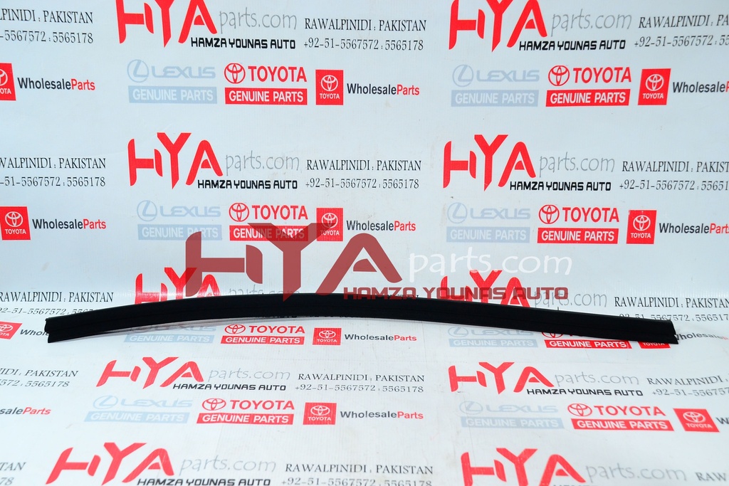 WEATHERSTRIP, FRONT DOOR GLASS, INNER RH