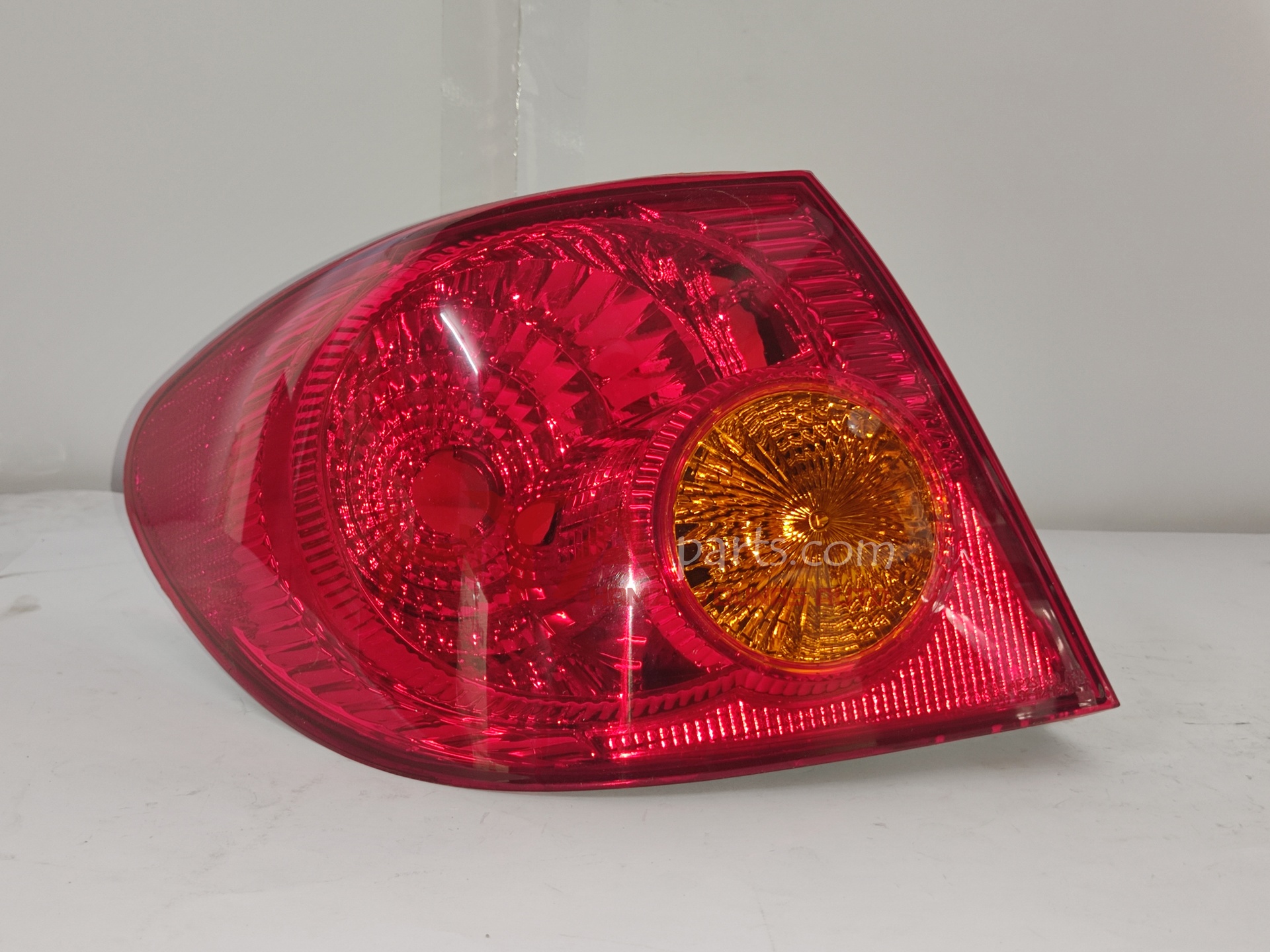 [DP 112-1904L] BACK LIGHT COROLLA 2003 LH