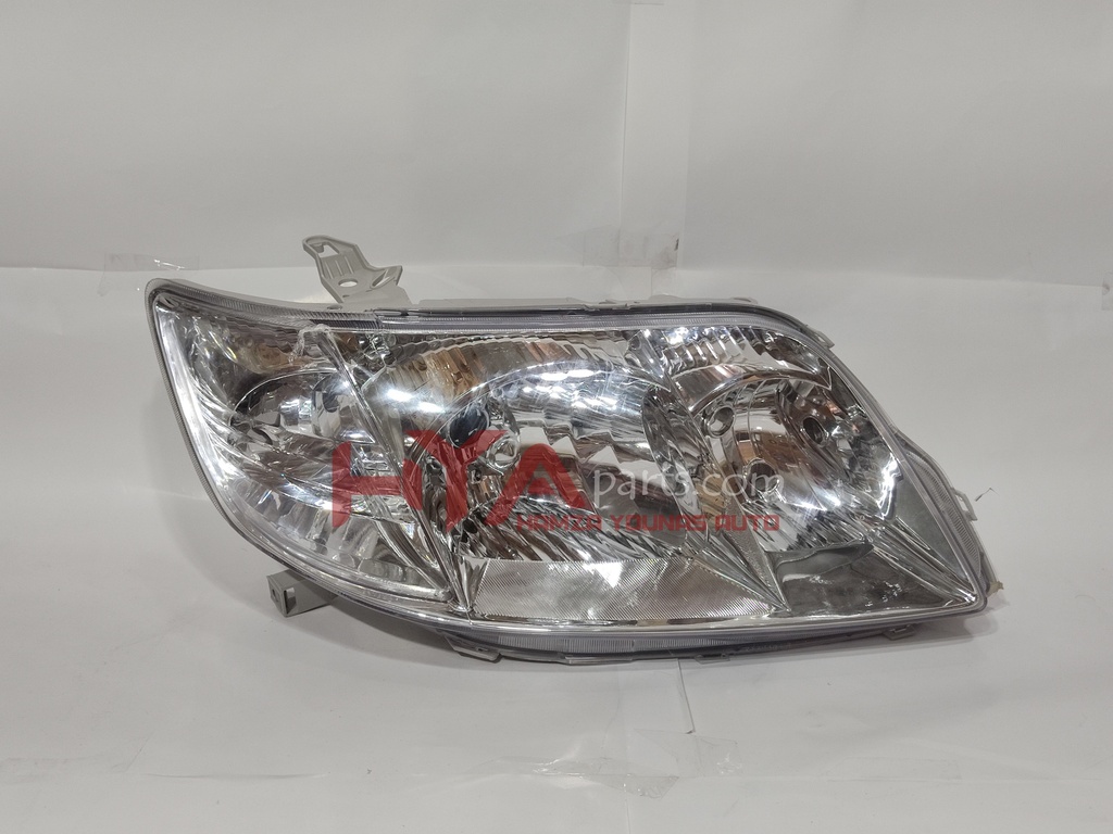 HEAD LIGHT COROLLA X 2004