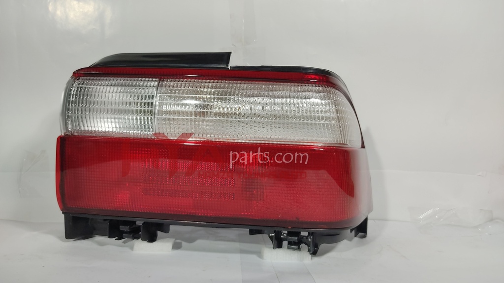 BACK LIGHT COROLLA EE100 RH