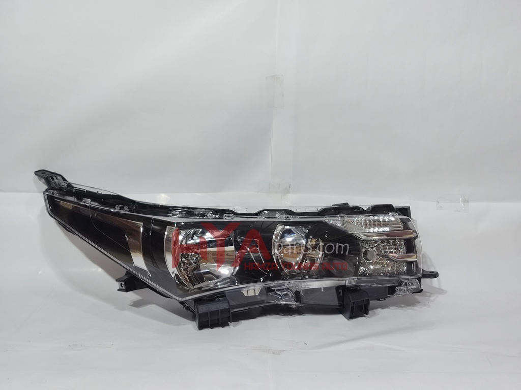 [DP 112-1139R-M2] HEAD LIGHT COROLLA GRANDE 2015 RH